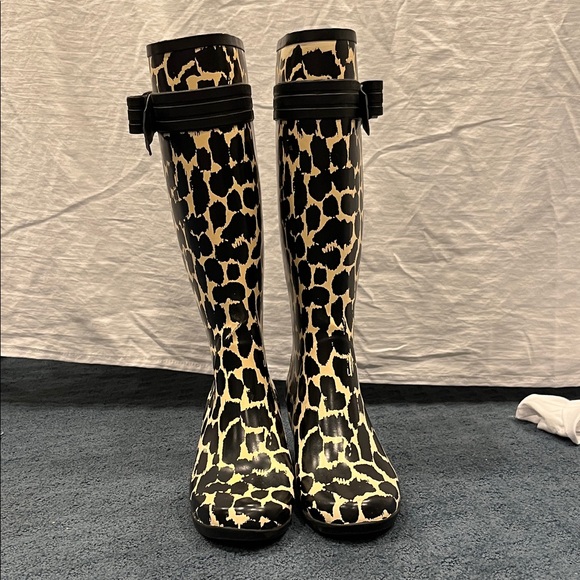 Kate Spade Black and Cream Patterned Rain Boots - Picture 1 of 9